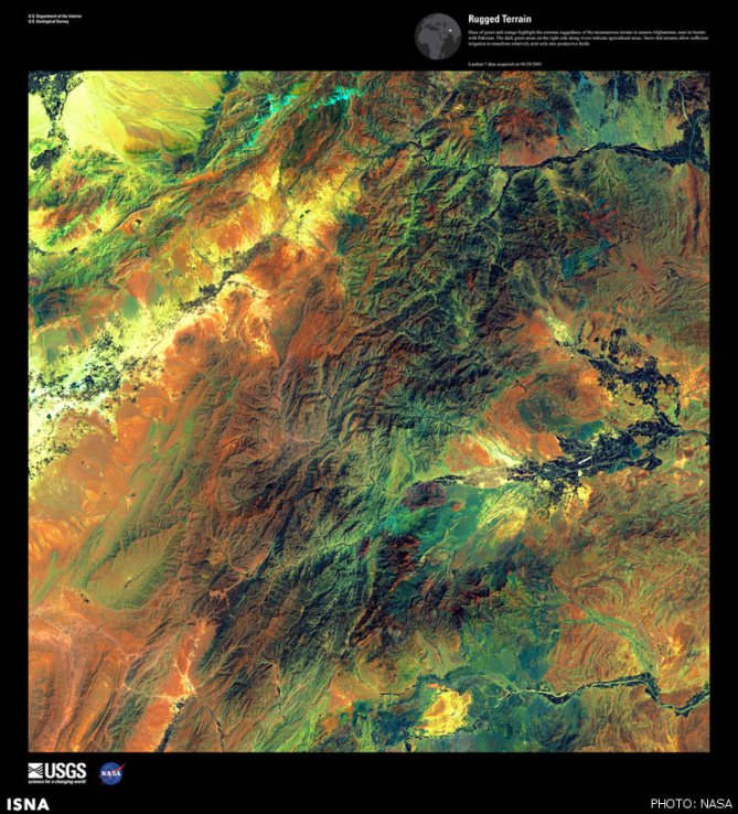 زمینهای ناهموار شرق افغانستان،‌آوریل 2001